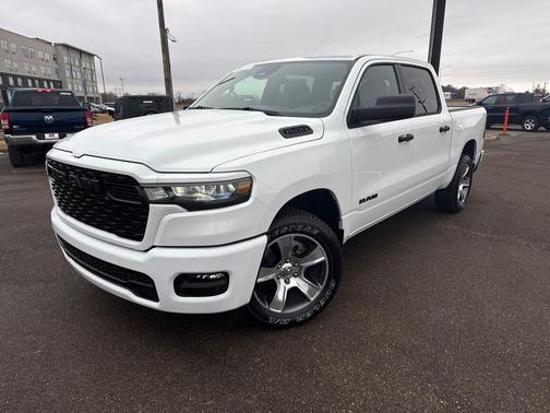 2026 RAM 1500 Express