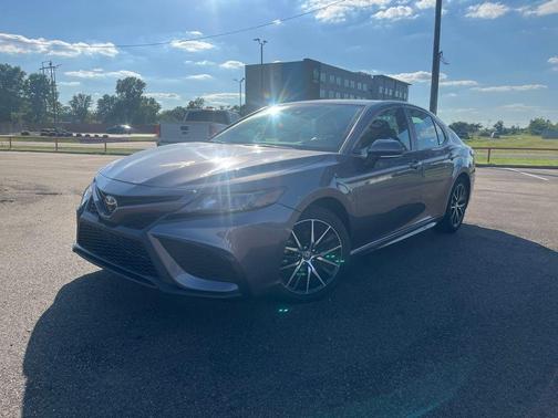 2024 Toyota Camry SE Nightshade