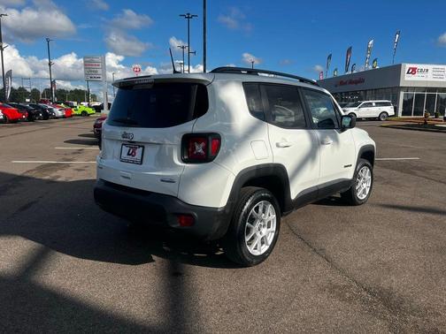 2022 Jeep Renegade Latitude