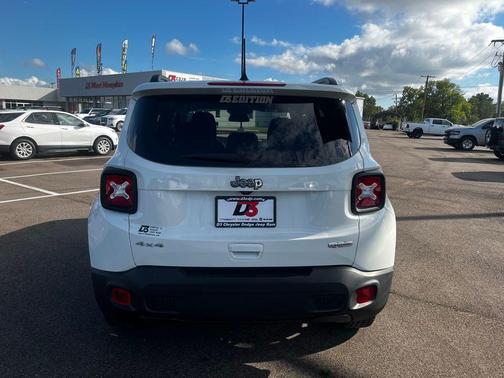 2022 Jeep Renegade Latitude
