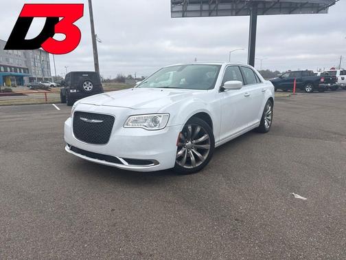 2019 Chrysler 300 Touring