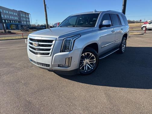 2019 Cadillac Escalade Standard