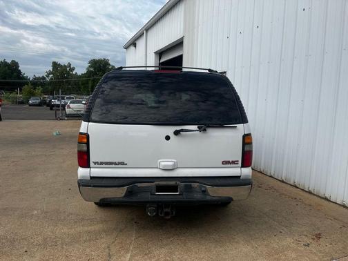 2004 GMC Yukon XL SLT