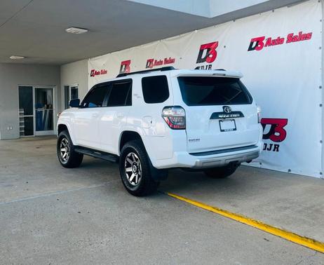 2019 Toyota 4Runner SR5