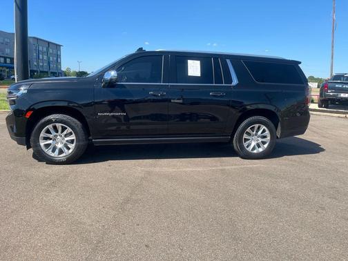2022 Chevrolet Suburban Premier