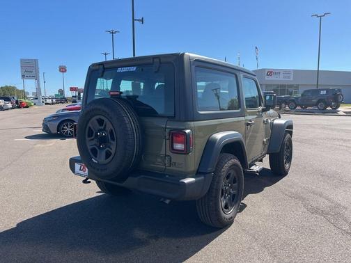 2025 Jeep Wrangler Sport