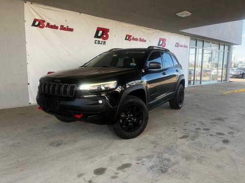 2019 Jeep Cherokee Trailhawk