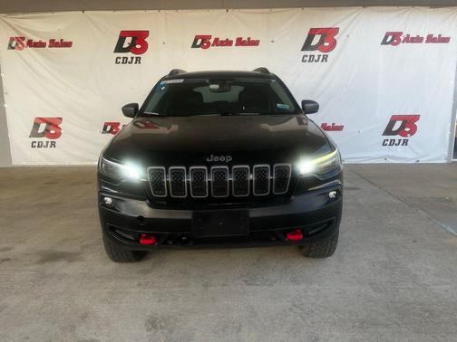 2019 Jeep Cherokee Trailhawk