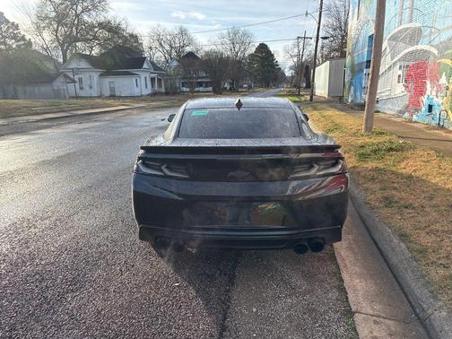 2017 Chevrolet Camaro 2LT