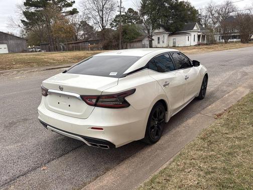 2021 Nissan Maxima SV