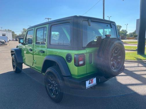 2026 Jeep Wrangler Sport