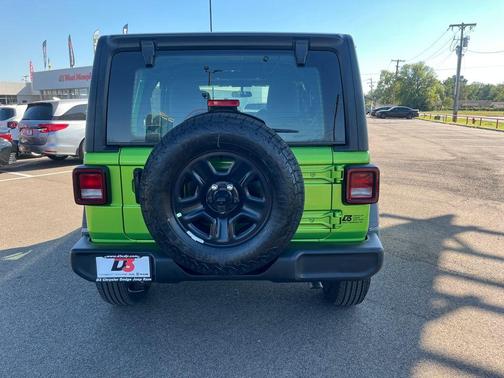 2026 Jeep Wrangler Sport