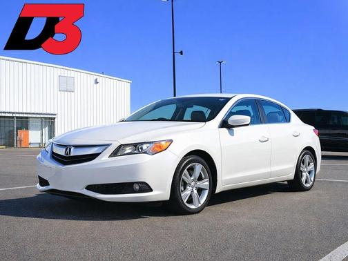 2013 Acura ILX 2.0L w/Premium Package