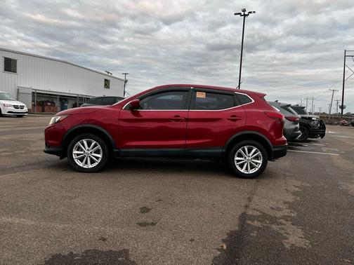 2018 Nissan Rogue Sport S
