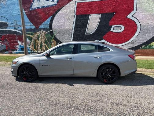 2024 Chevrolet Malibu LT