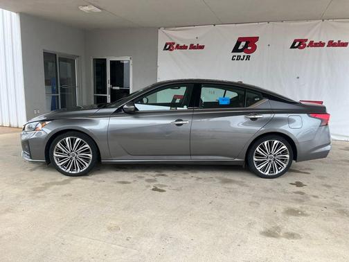 2023 Nissan Altima 2.5 SL