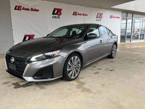 2023 Nissan Altima 2.5 SL