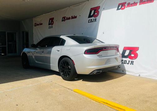 2020 Dodge Charger SXT