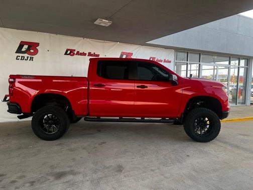 2025 Chevrolet Silverado 1500 Custom Trail Boss