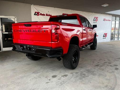 2025 Chevrolet Silverado 1500 Custom Trail Boss