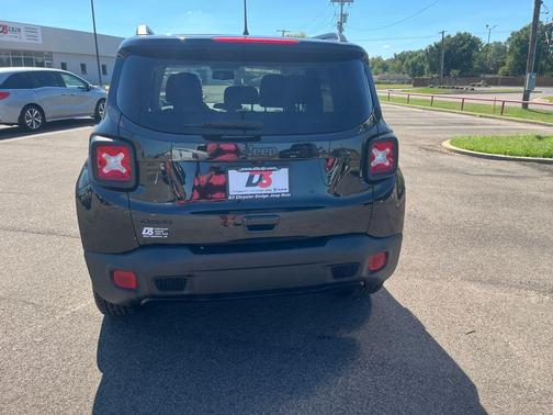 2023 Jeep Renegade Altitude