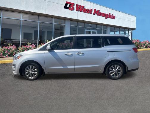 2020 Kia Sedona LX