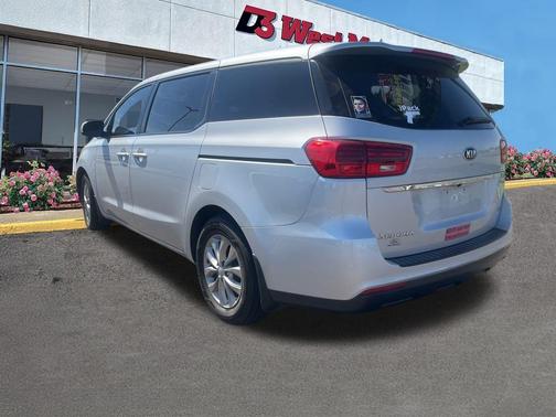 2020 Kia Sedona LX