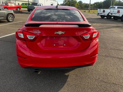 2017 Chevrolet Cruze LS