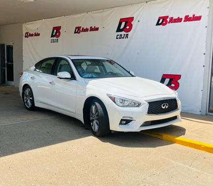 2022 INFINITI Q50 LUXE