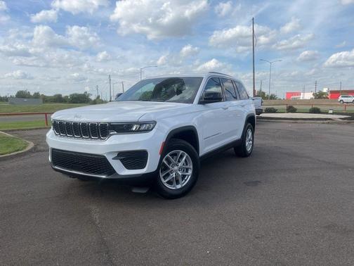2025 Jeep Grand Cherokee Laredo X