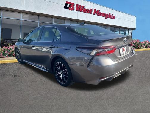 2024 Toyota Camry SE Nightshade