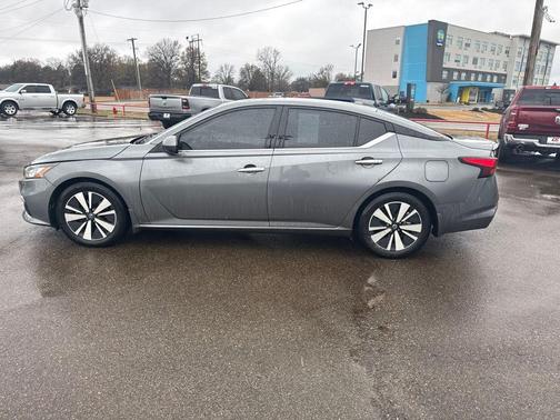 2021 Nissan Altima 2.5 SL