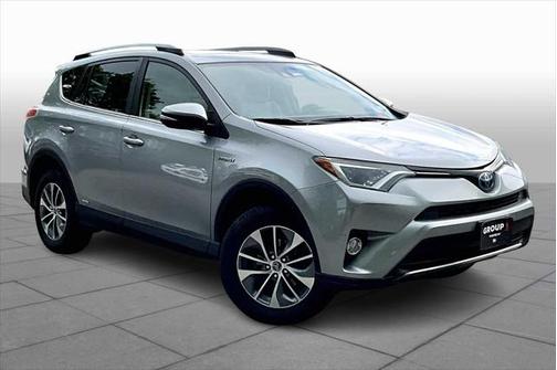 2018 Toyota RAV4 Hybrid XLE