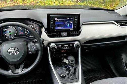 2022 Toyota RAV4 Hybrid XLE