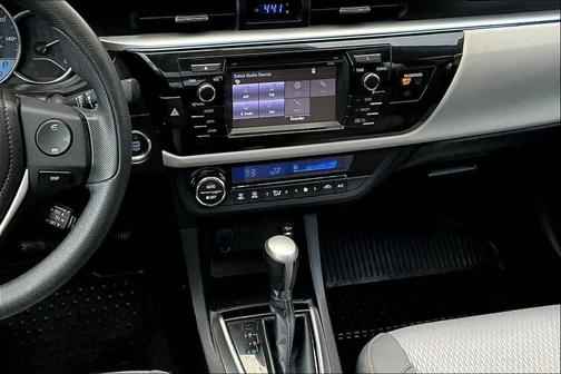 2015 Toyota Corolla LE Plus