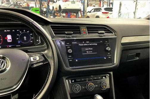 2021 Volkswagen Tiguan 2.0T SEL R-Line 4MOTION