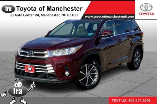 Photo 1 of 32 of 2018 Toyota Highlander XLE
