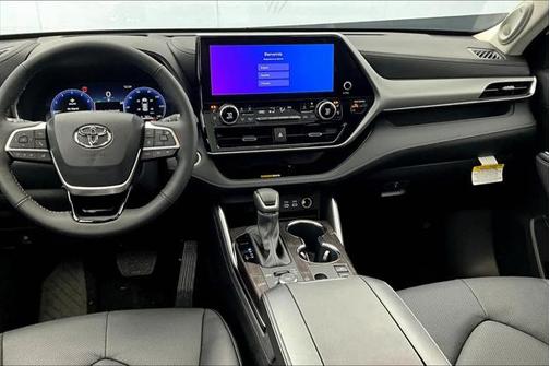 2024 Toyota Highlander Platinum