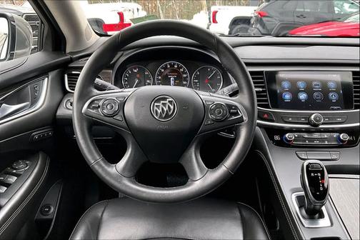 2017 Buick LaCrosse Essence