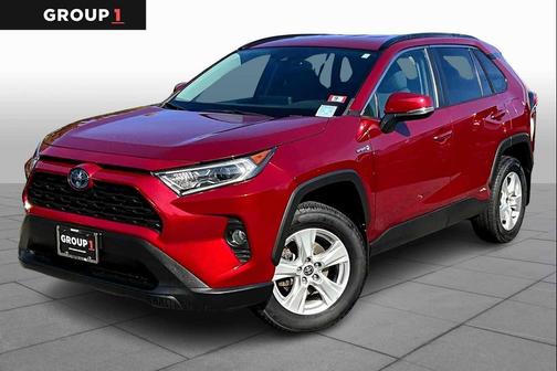 2021 Toyota RAV4 Hybrid XLE