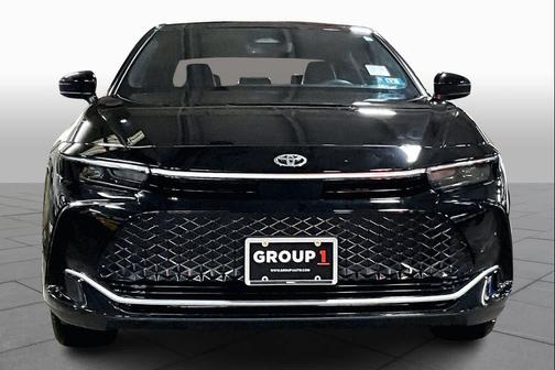 2023 Toyota Crown XLE