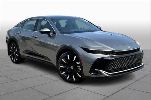 2024 Toyota Crown Platinum