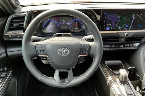 2024 Toyota Crown Platinum