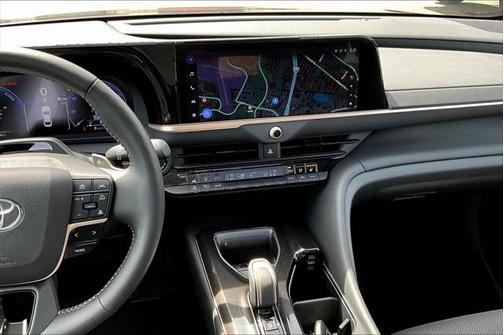 2024 Toyota Crown Platinum