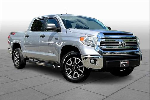 2017 Toyota Tundra SR5