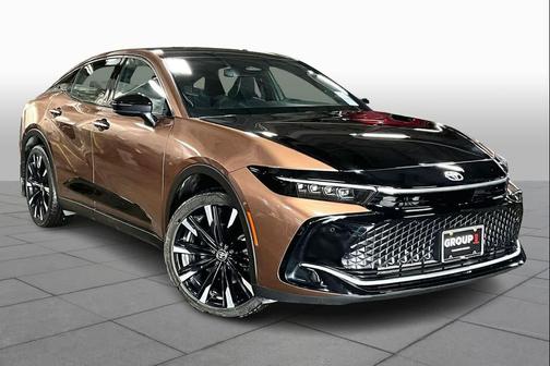 2023 Toyota Crown Platinum