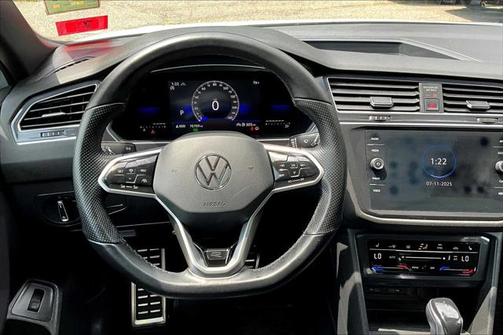 2022 Volkswagen Tiguan 2.0T SE R-Line Black 4MOTION