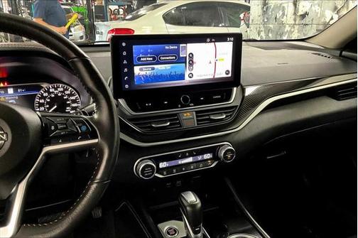 2023 Nissan Altima SR VC-Turbo FWD