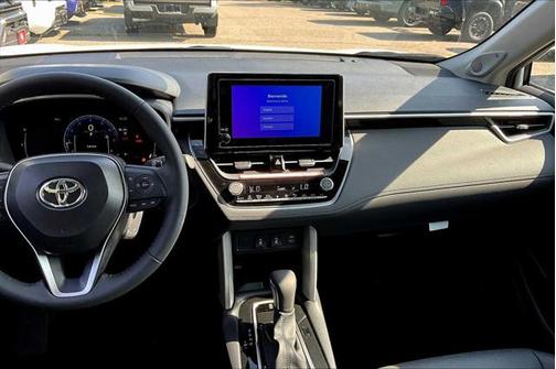 2025 Toyota Corolla Cross XLE