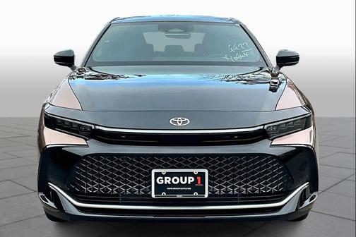 2026 Toyota Crown Platinum